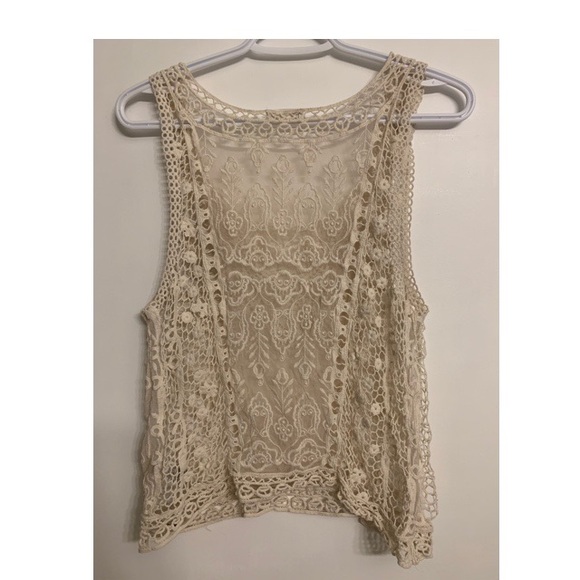 Lace women’s top - Picture 2 of 3